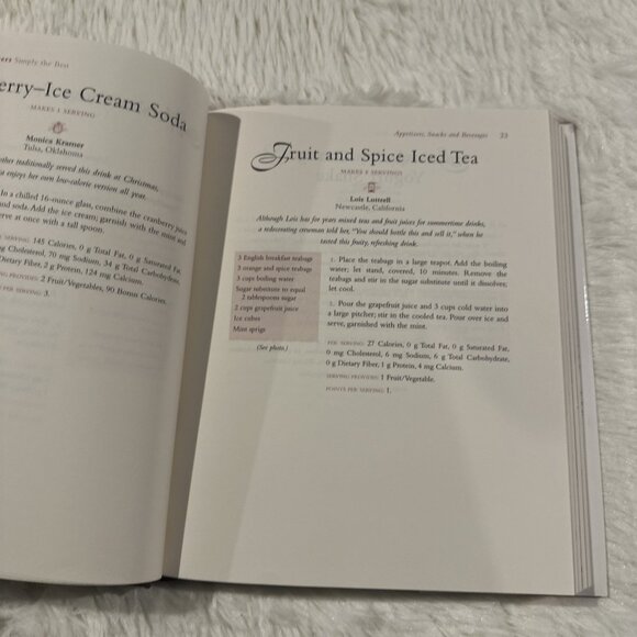 Weight Watchers Simply the Best cookbook 250 Prize Winning recipes - Picture 5 of 10